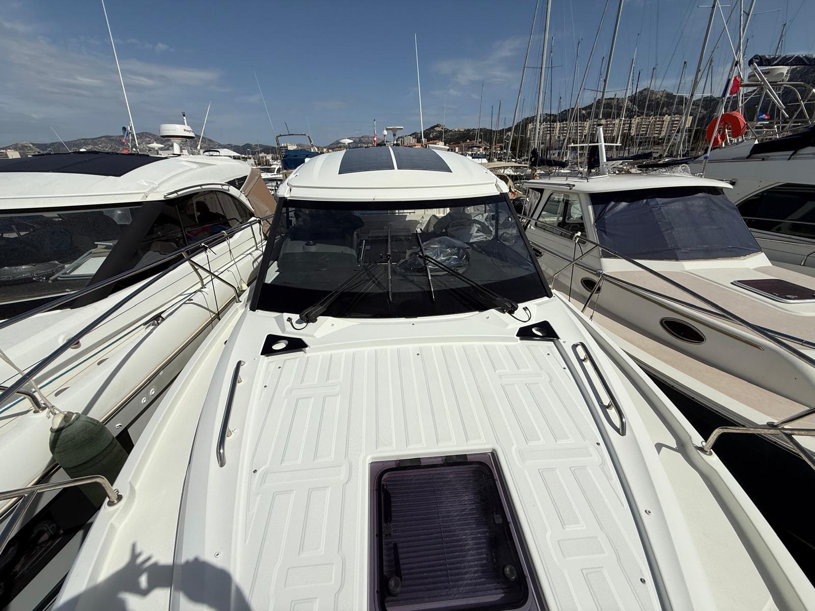 jeanneau Leader 33