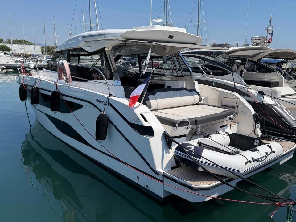 bavaria yachts Sr36
