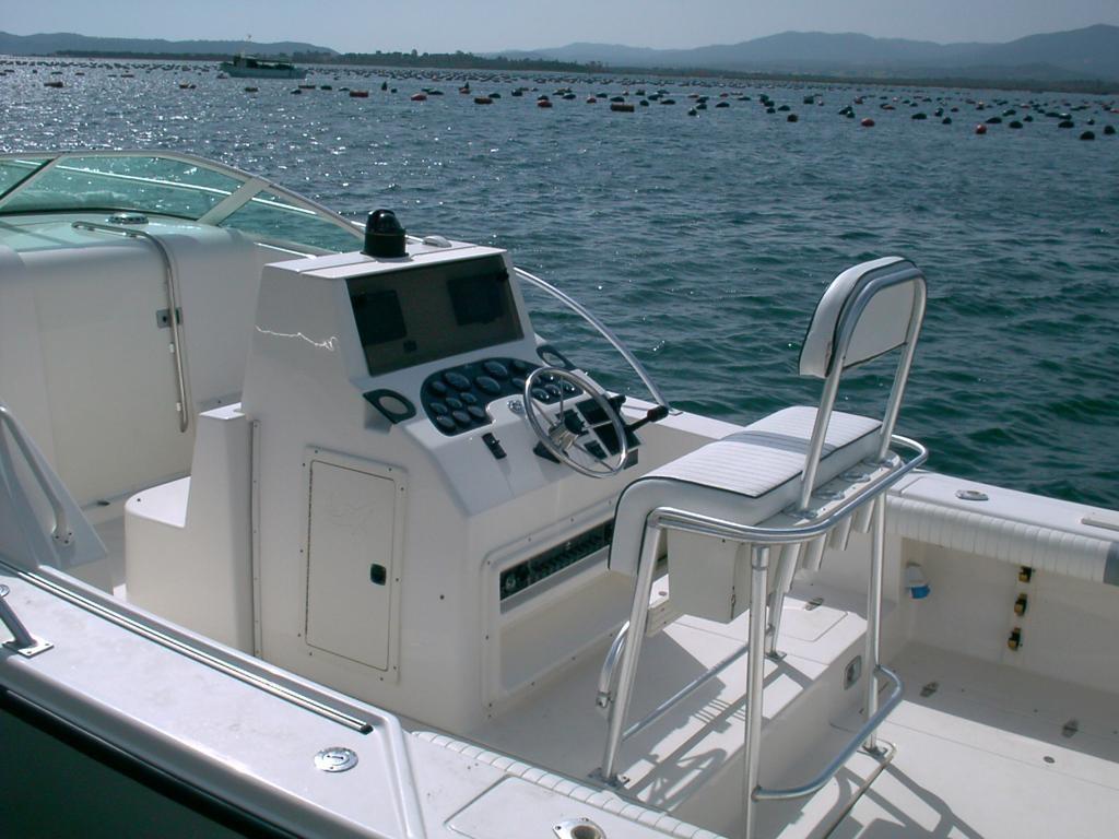 mako marine 333 attak