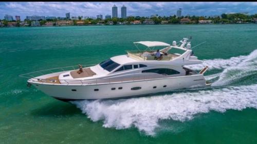 Ferretti yachts ferretti 680