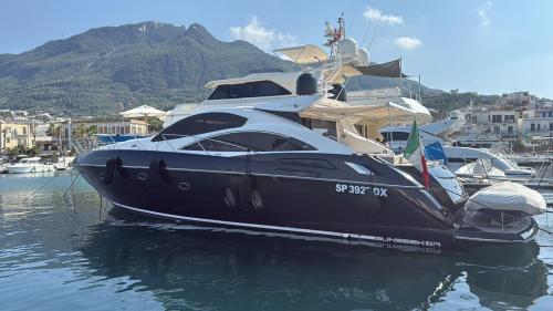 Sunseeker predator 62