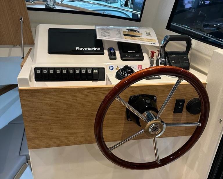 rhea marine Rhea 730 timonier v2