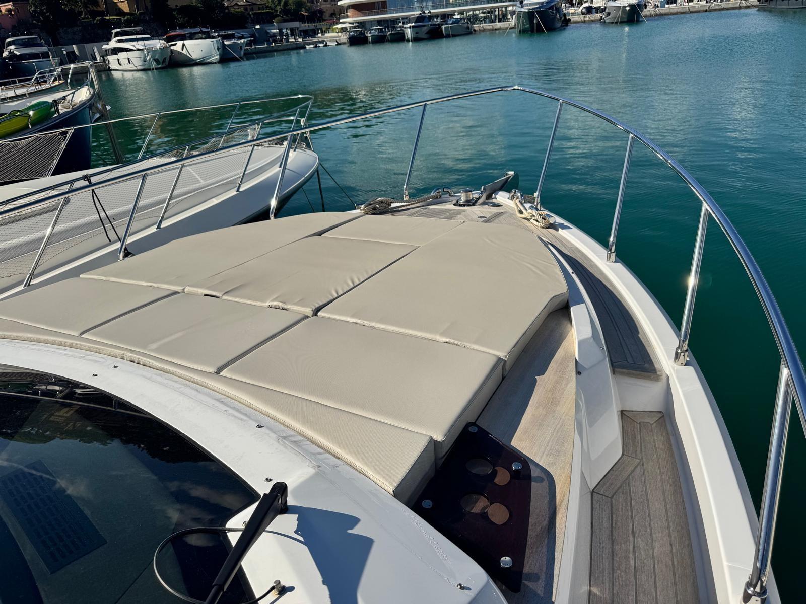 ferretti 500