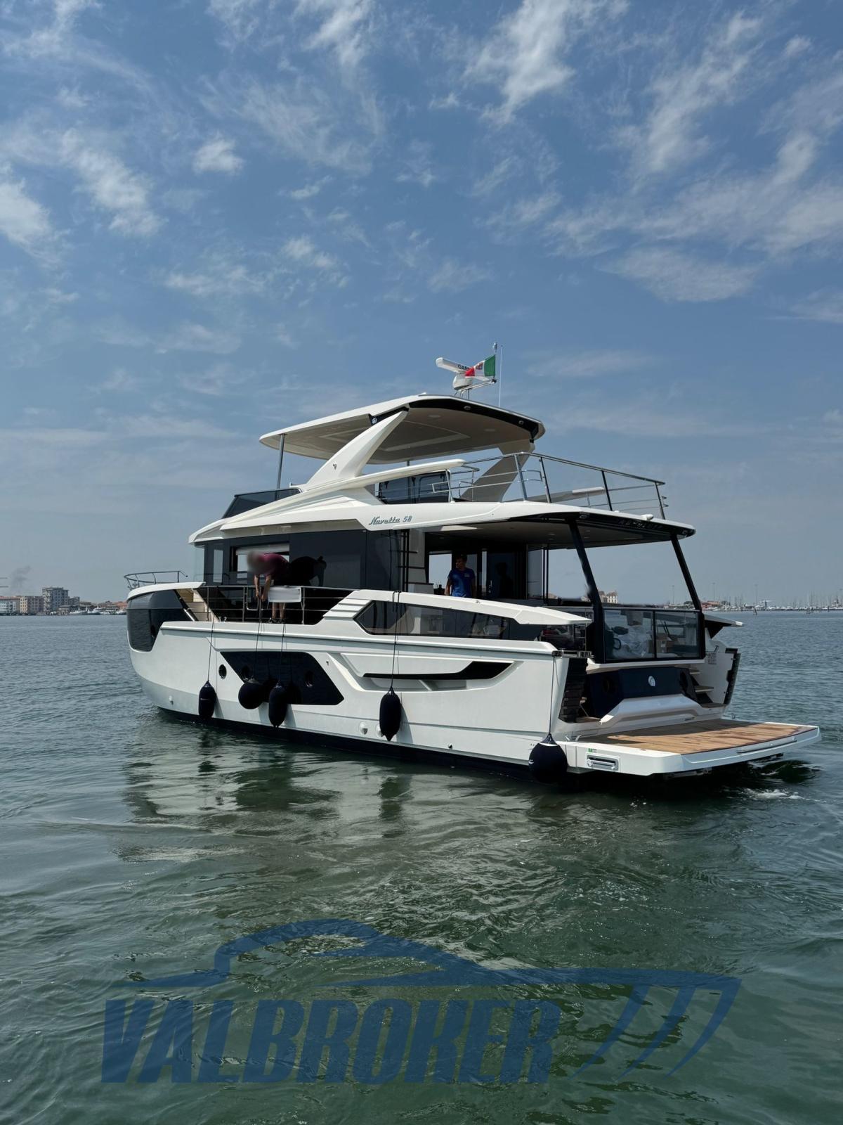 absolute Navetta 58