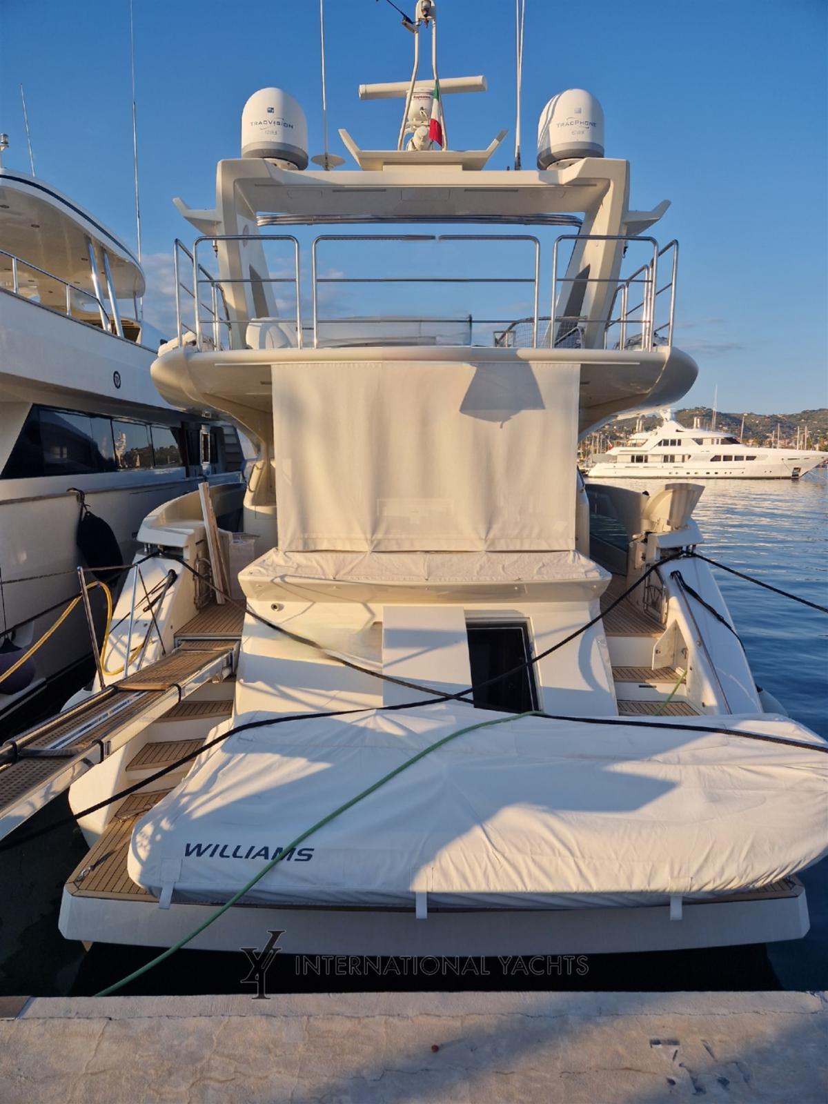 dominator yachts Dominator 780s deluxe