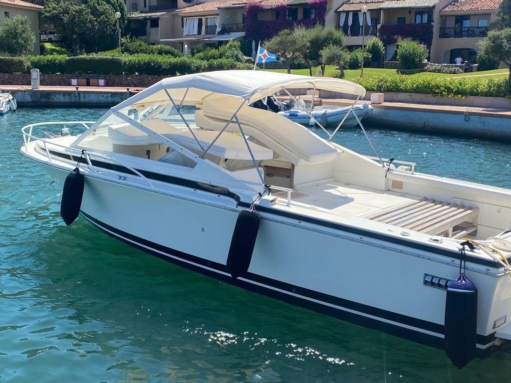 bertram yacht 28' moppie