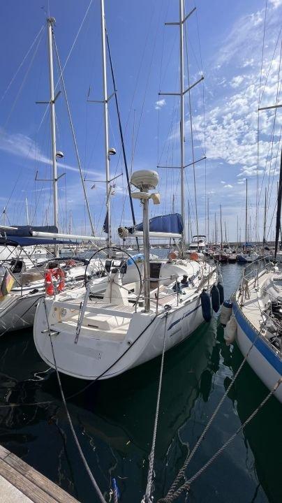 bavaria yachts Bavaria 42 match