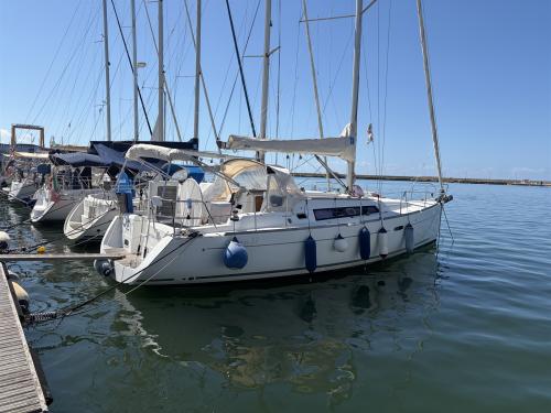 Beneteau oceanis 37