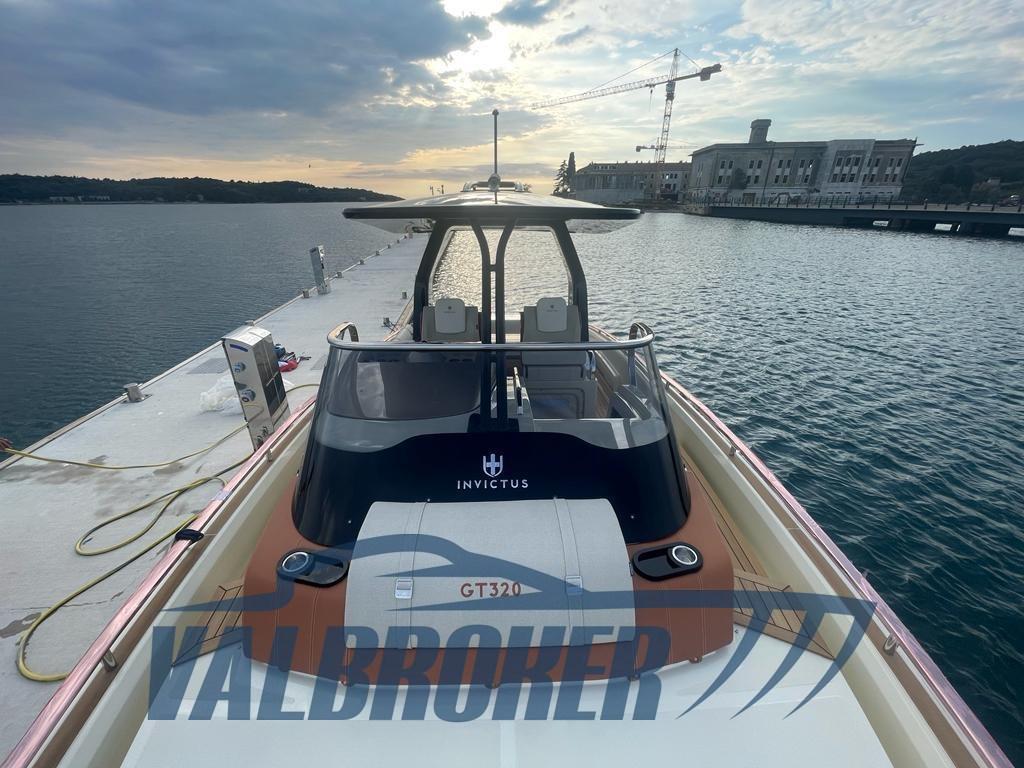 invictus Gt320