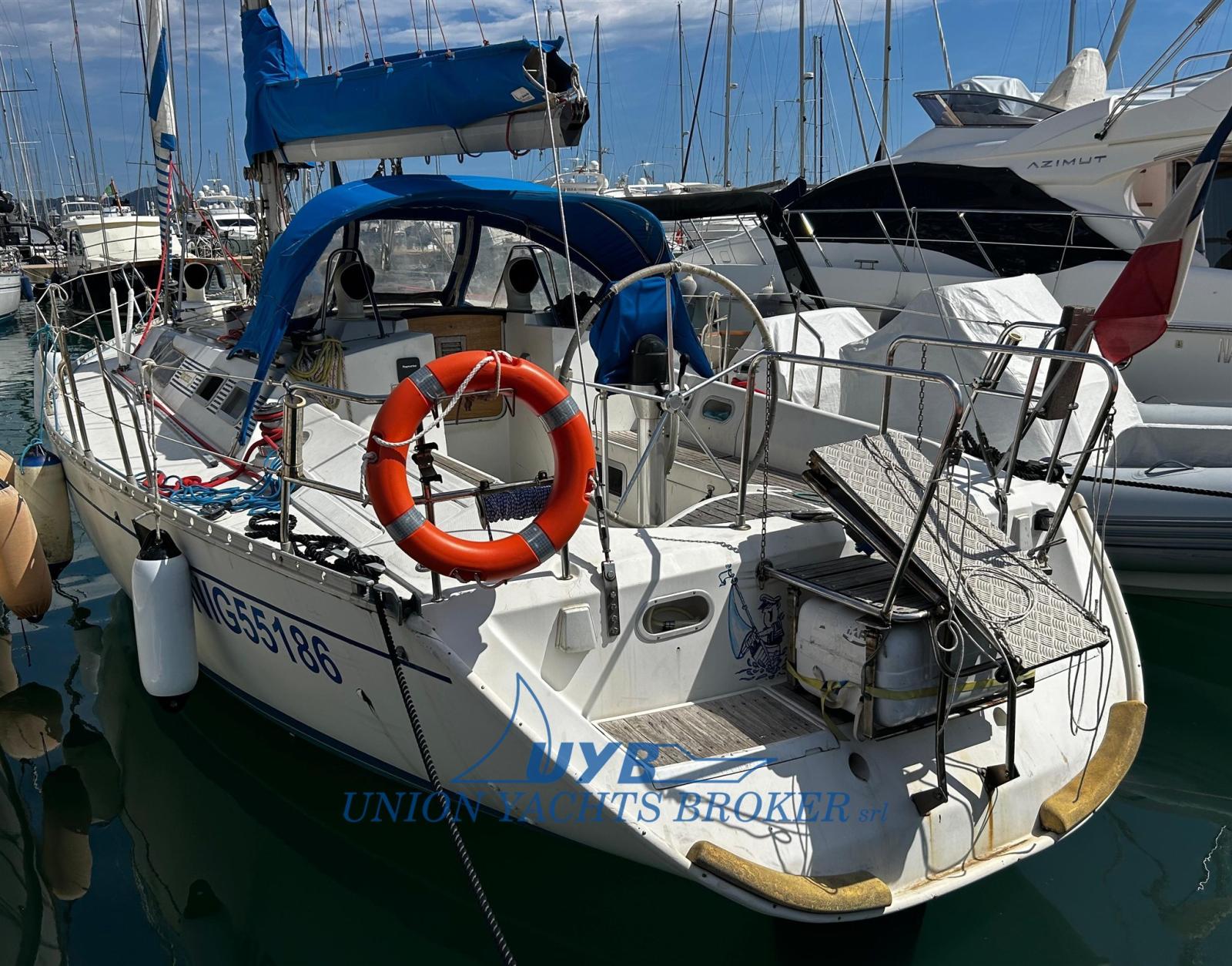 beneteau Oceanis 39