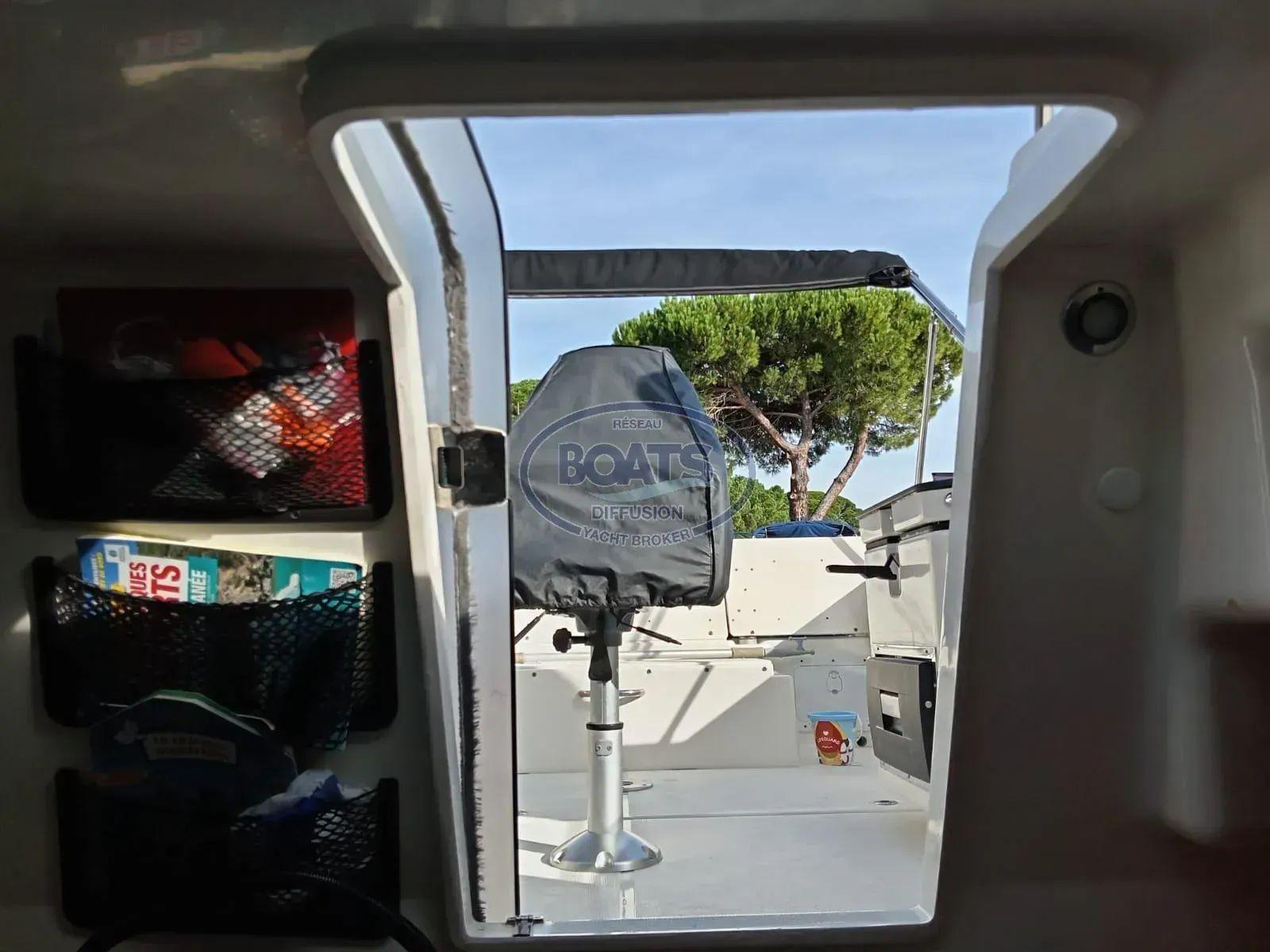 quicksilver 755 sundeck