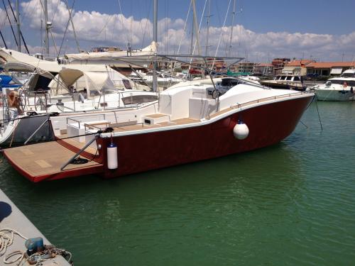 V yacht v 40