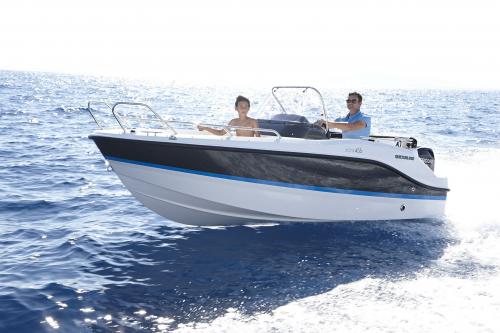 quicksilver Activ 455 open