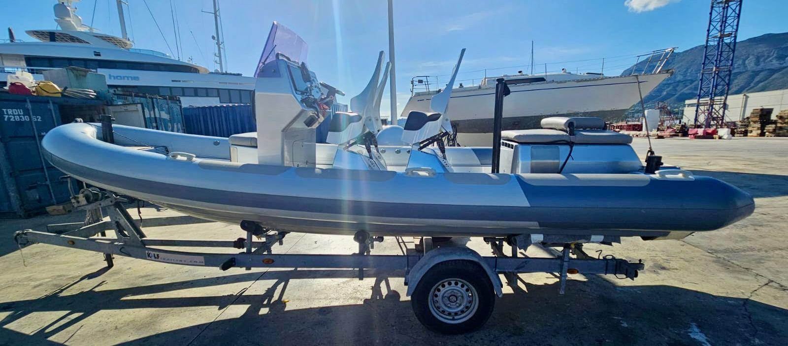 xtenders Xtenders 6.3m shuttle