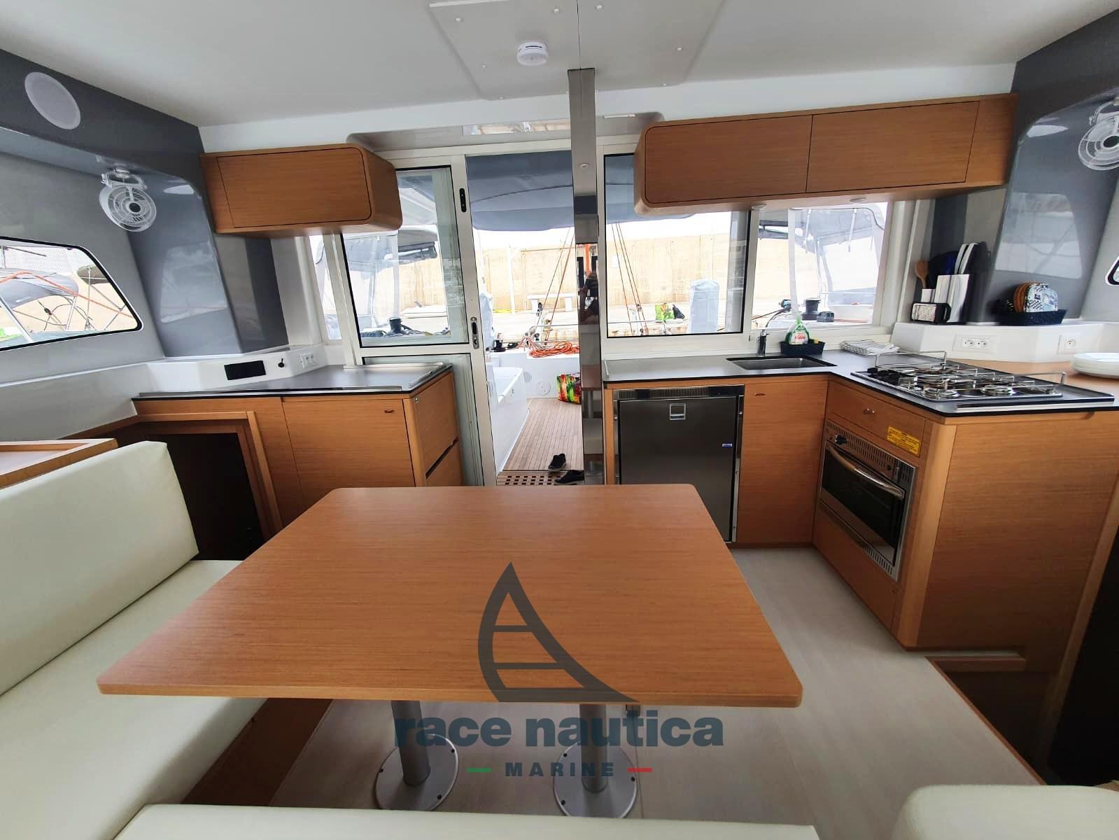 beneteau Excess 12