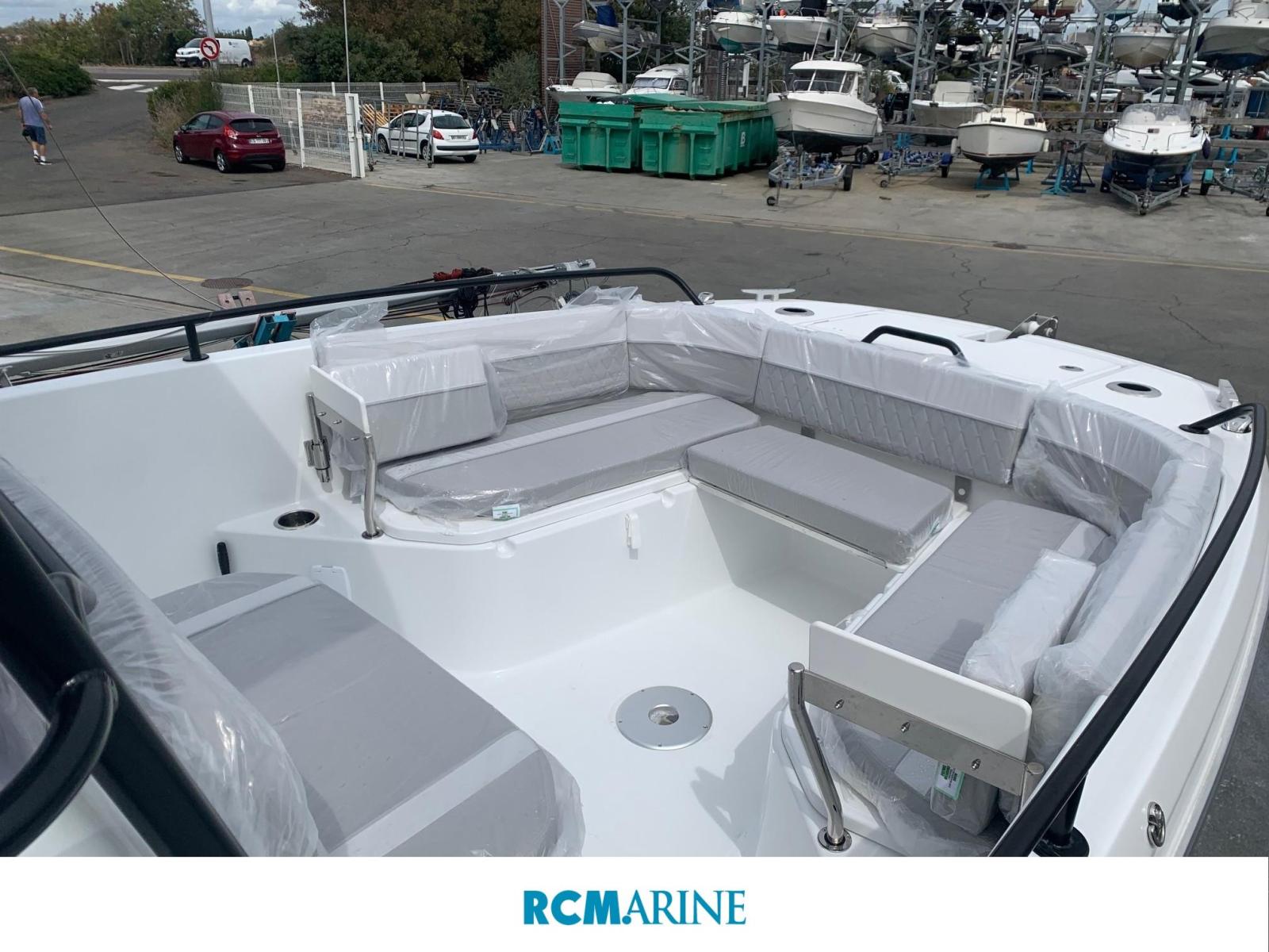 beneteau Flyer 8 spacedeck v2