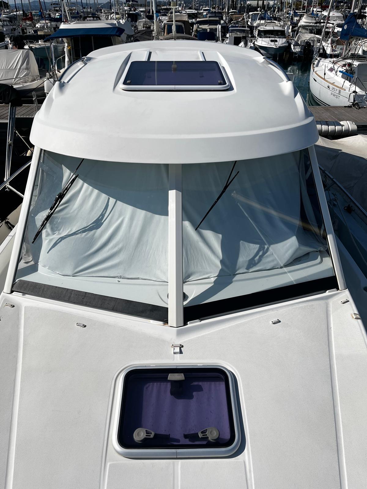 beneteau Antares 8