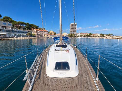 Bavaria yachts bavaria 44 cc