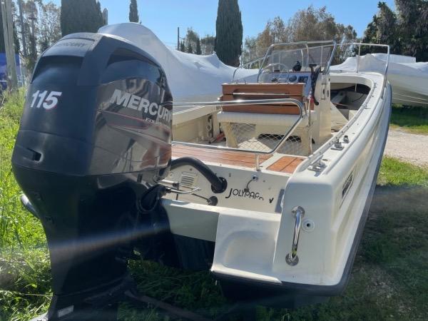 boston whaler 21 outrage