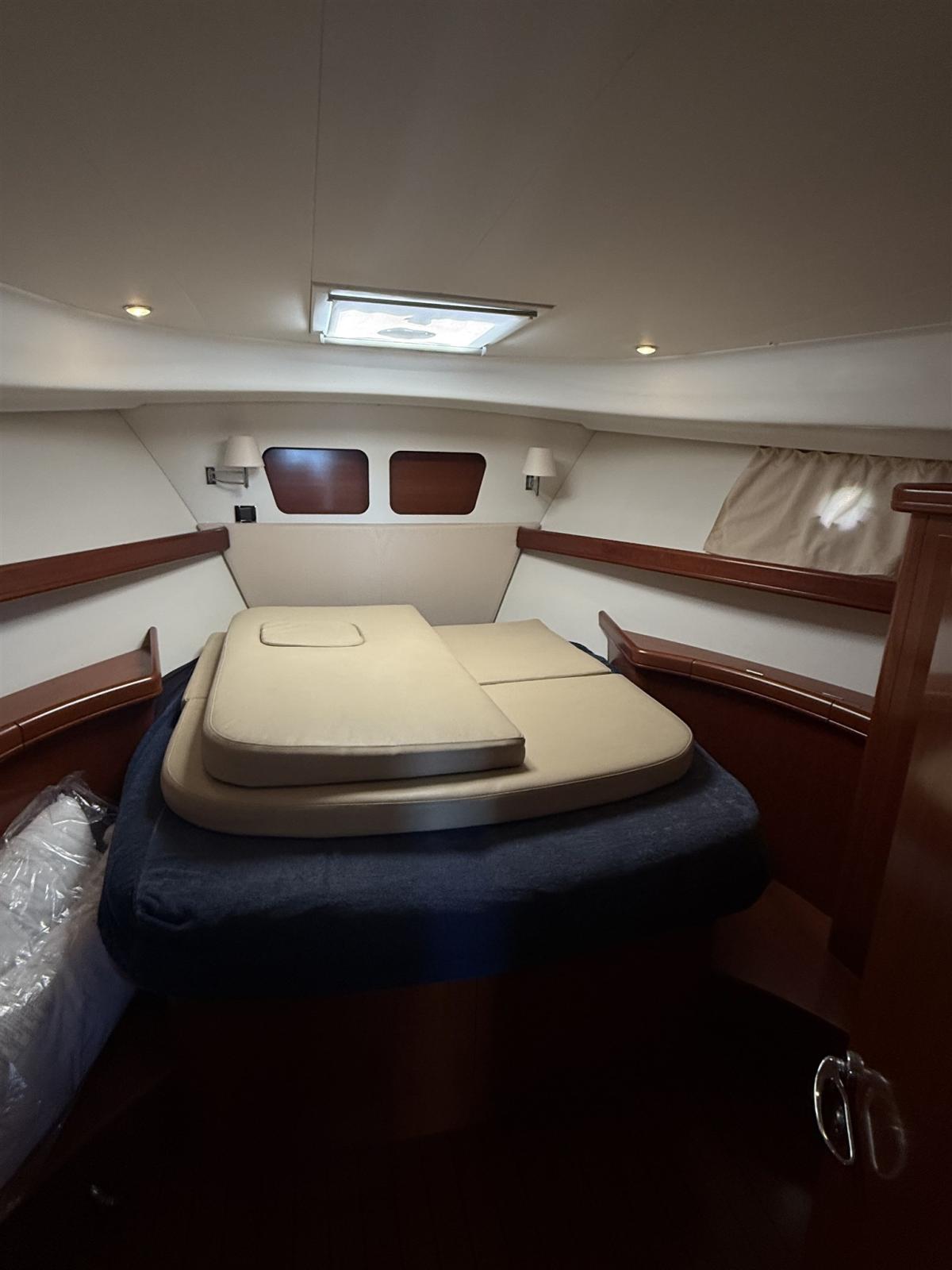 beneteau Swift trawler 42