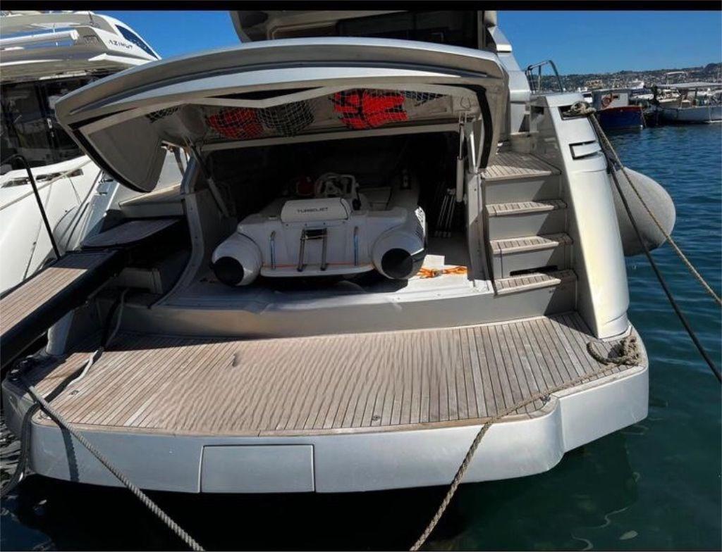 pershing Pershing 64'