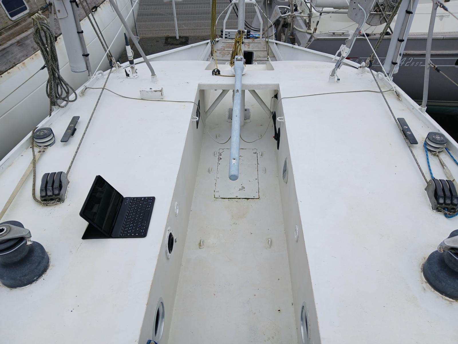 leguen-hemidy SHARP 47