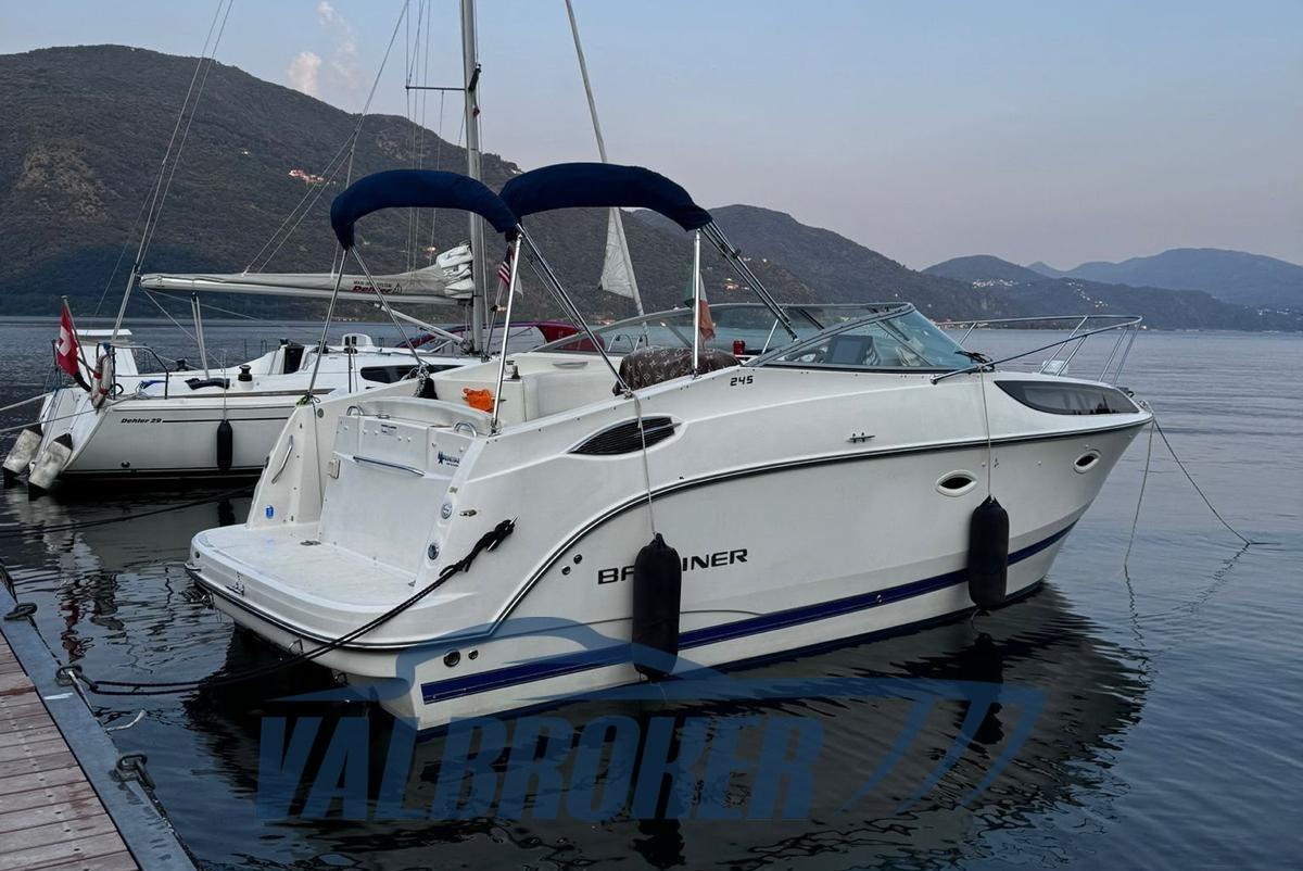 bayliner 245