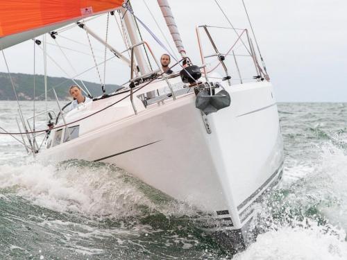 hanse 348