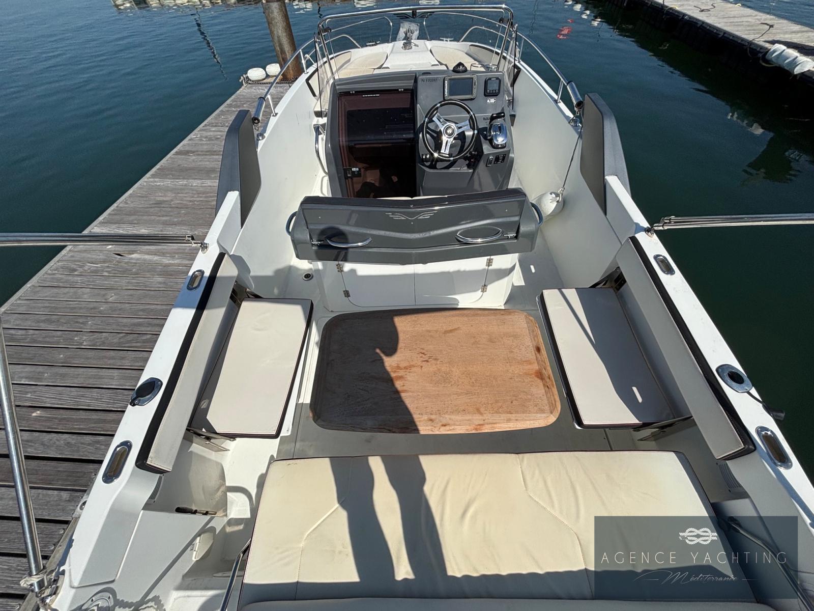 beneteau Flyer 7.7 space deck