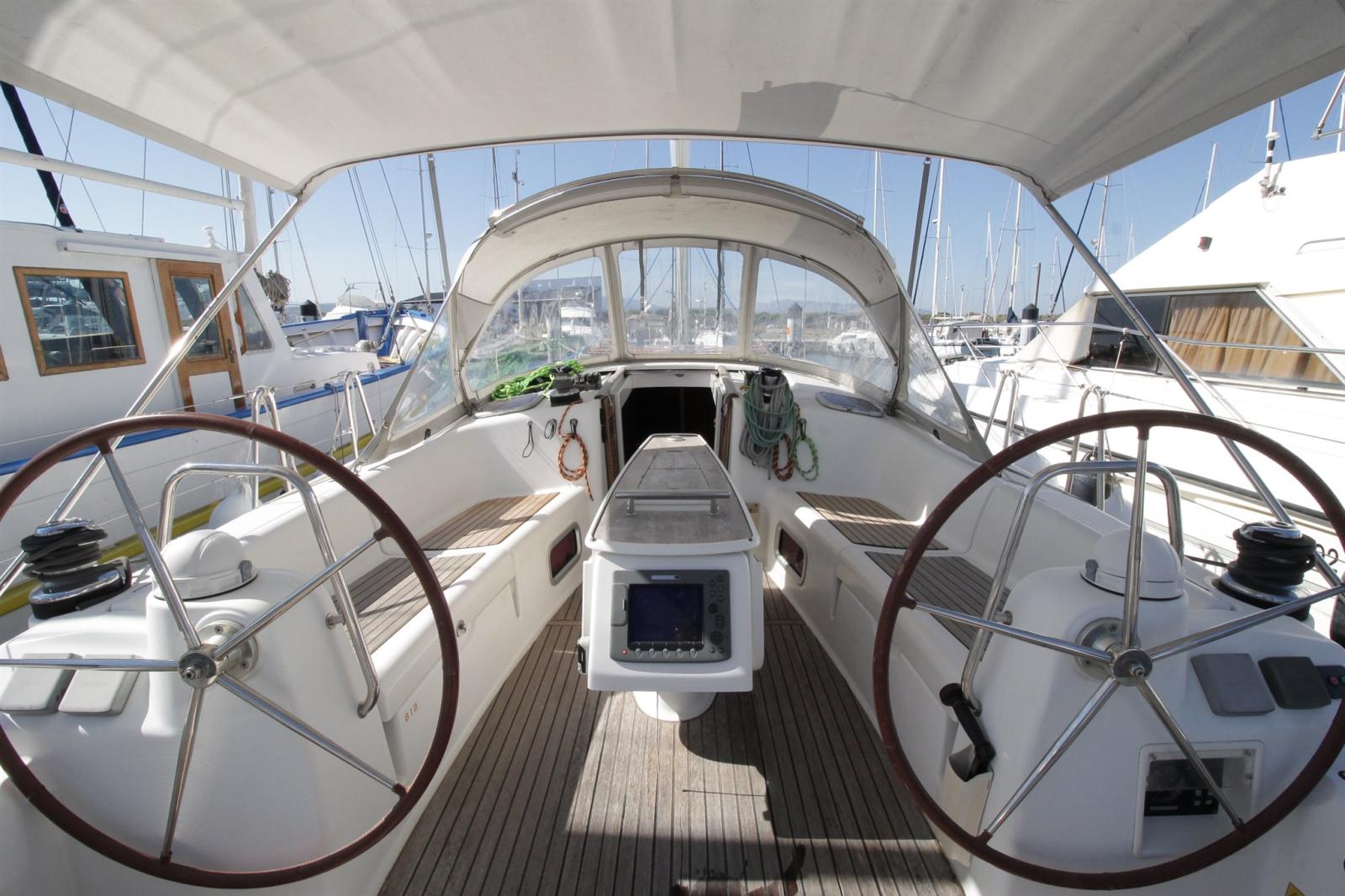 beneteau Oceanis 40