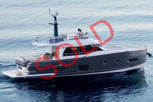 azimut Magellano 53