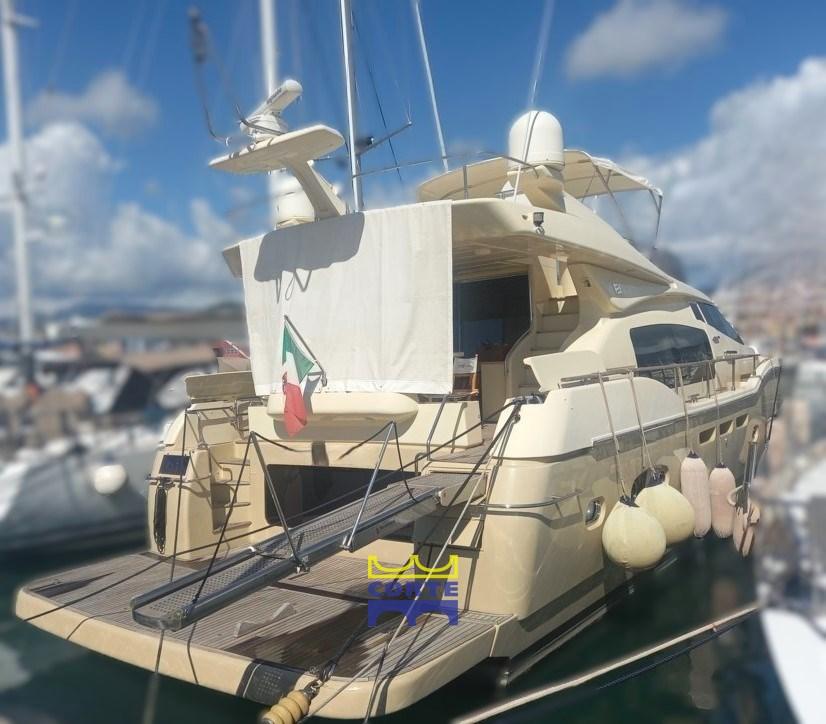 ferretti yachts Altura 690