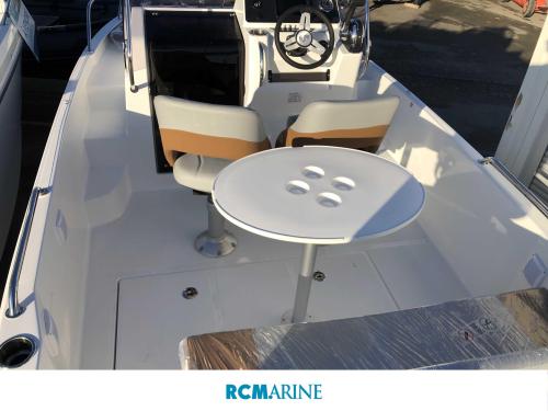 beneteau Flyer 6 sundeck