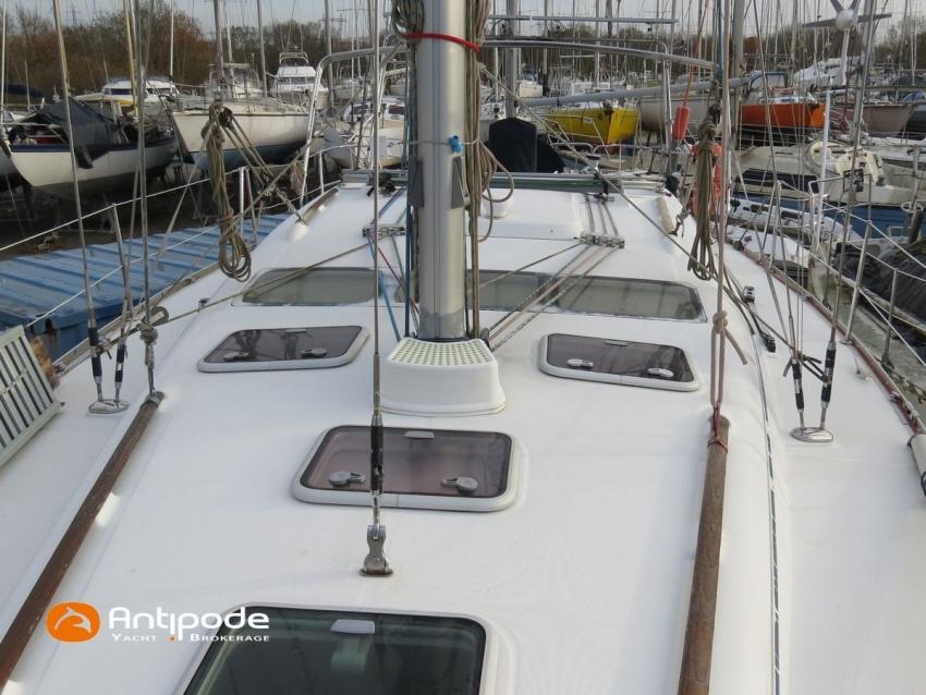 beneteau Oceanis 393