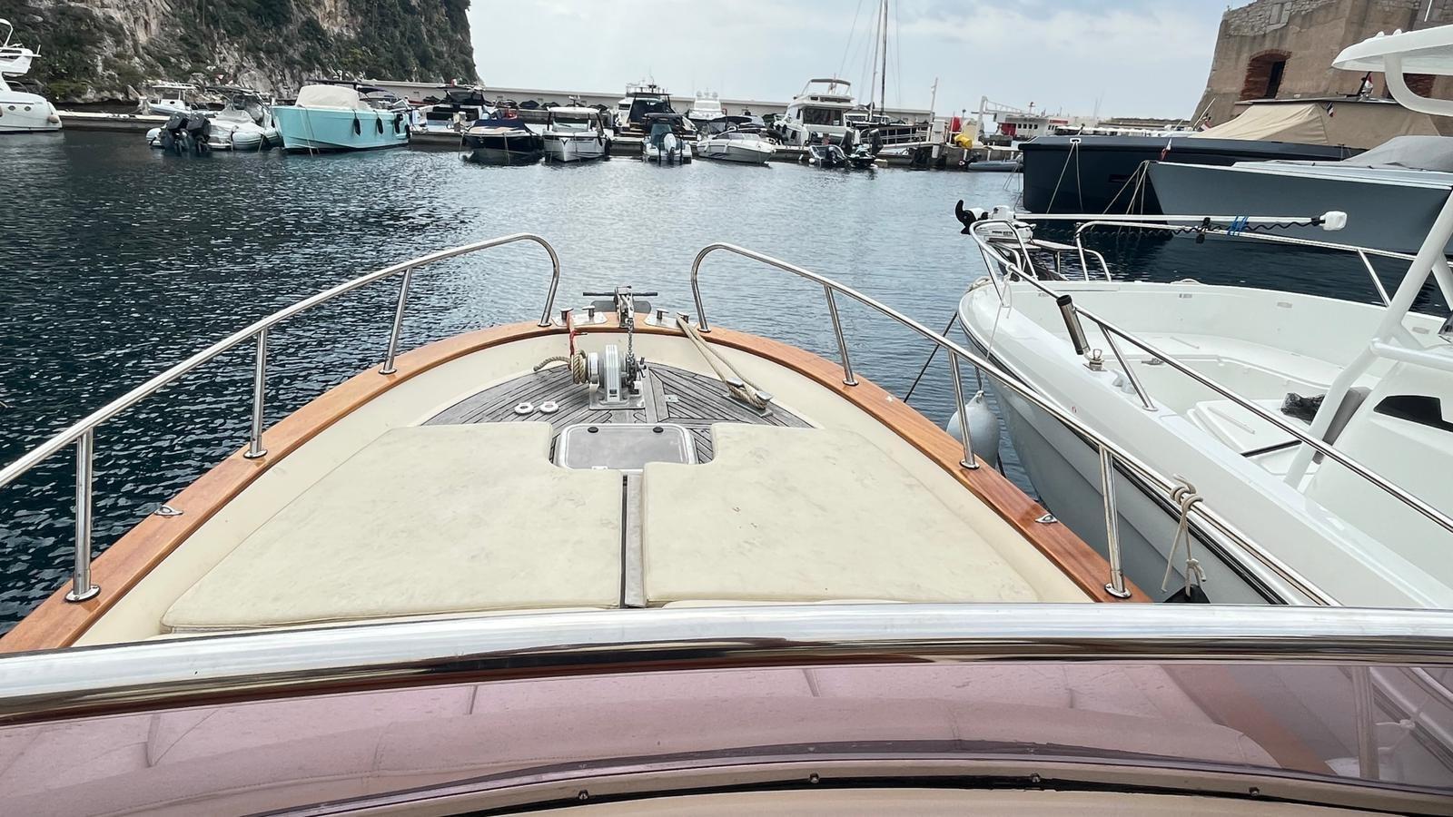 fratelli aprea Sorrento 750 cabinato