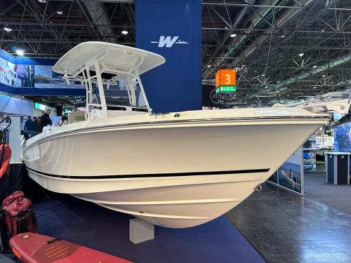 boston whaler 230 outrage