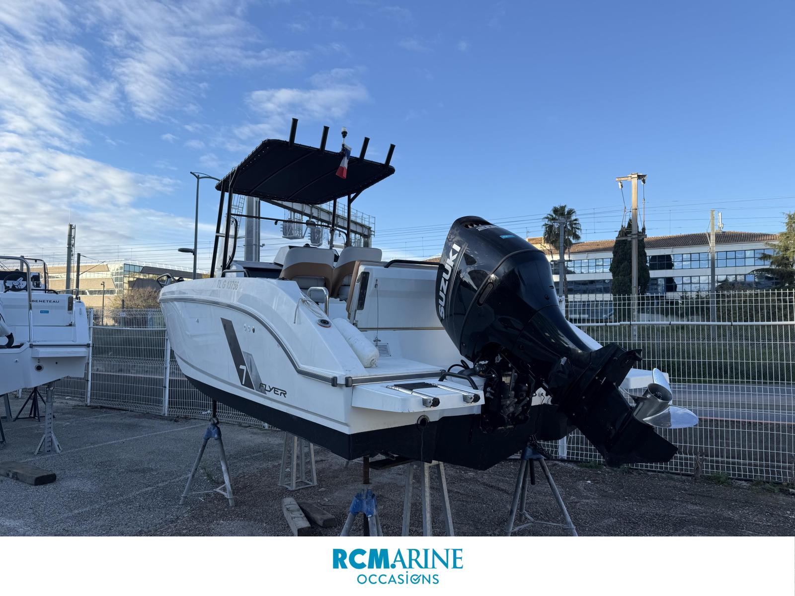 beneteau Flyer 7 spacedeck