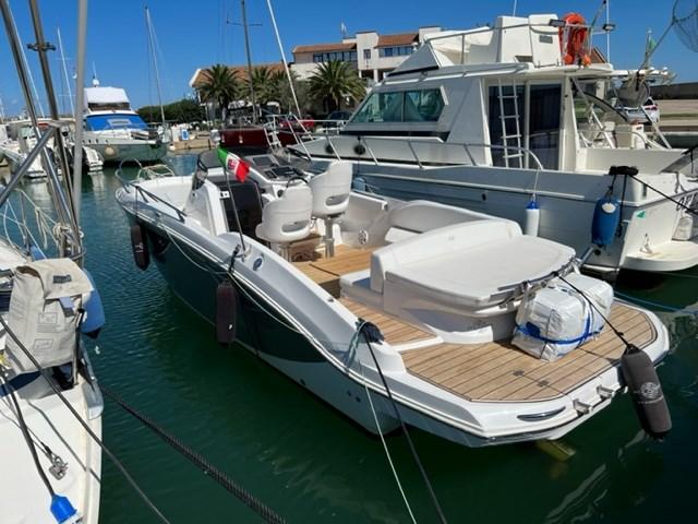 sessa marine Key largo 27 inboard