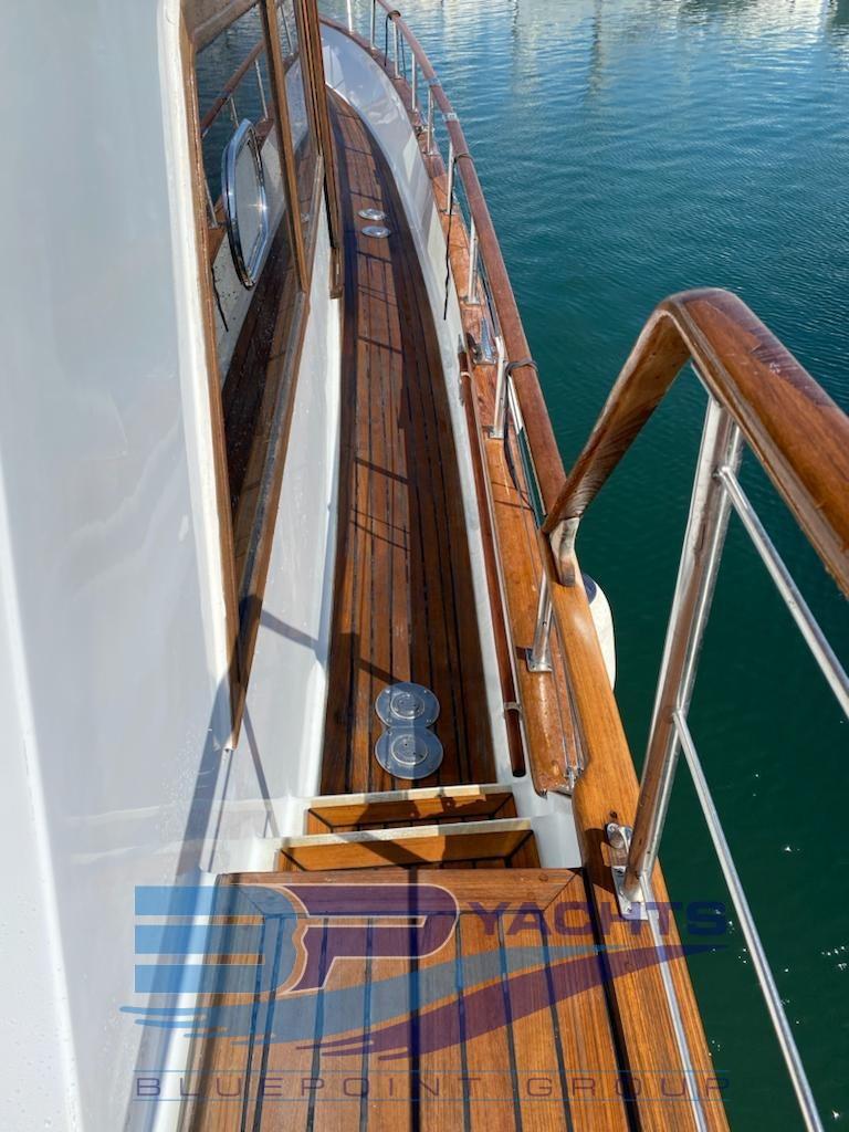 sea ranger 46 sundeck motoryacht