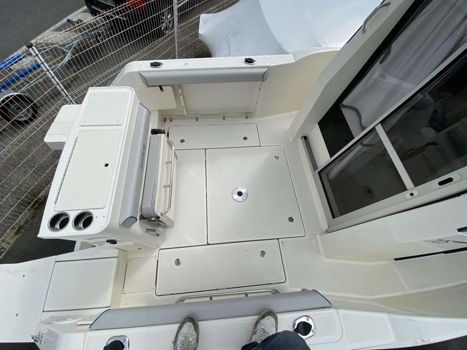 quicksilver 625 pilothouse neuf destockage avec 115 cv
