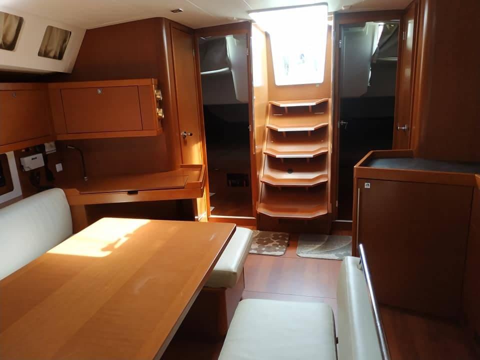 beneteau Oceanis 45