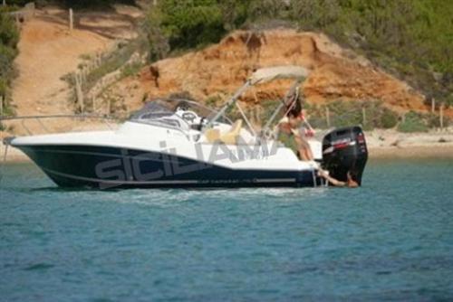 Jeanneau cap camarat 755 wa