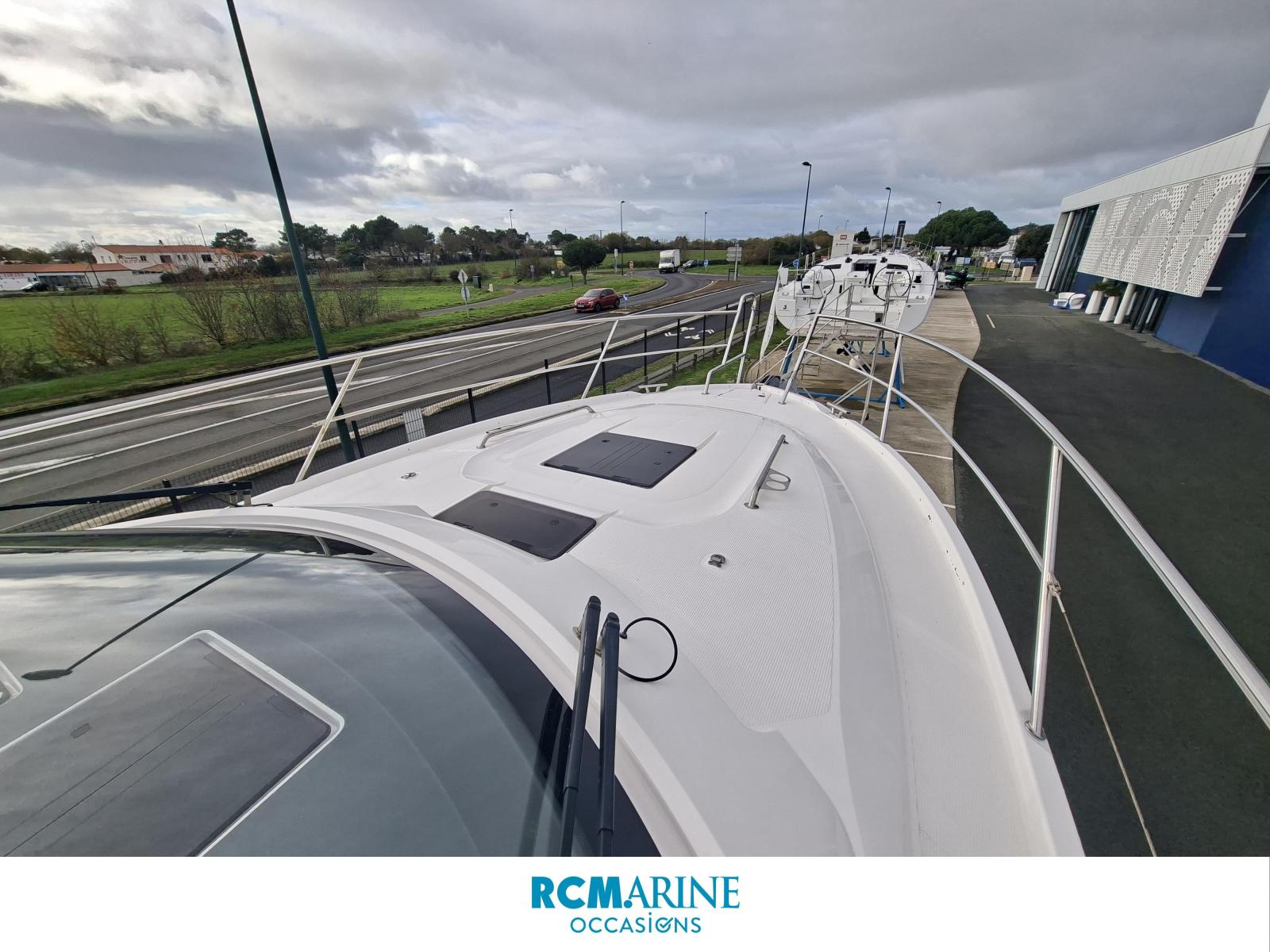 bavaria yachts S36 coupe