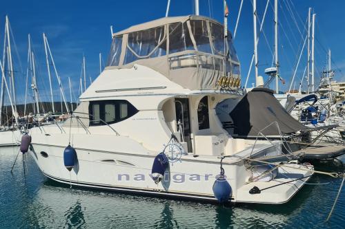 Silverton silverton 36 convertible