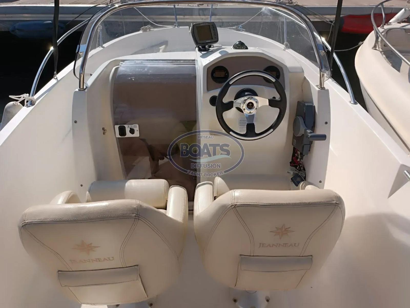 jeanneau Cap camarat 555 cc style