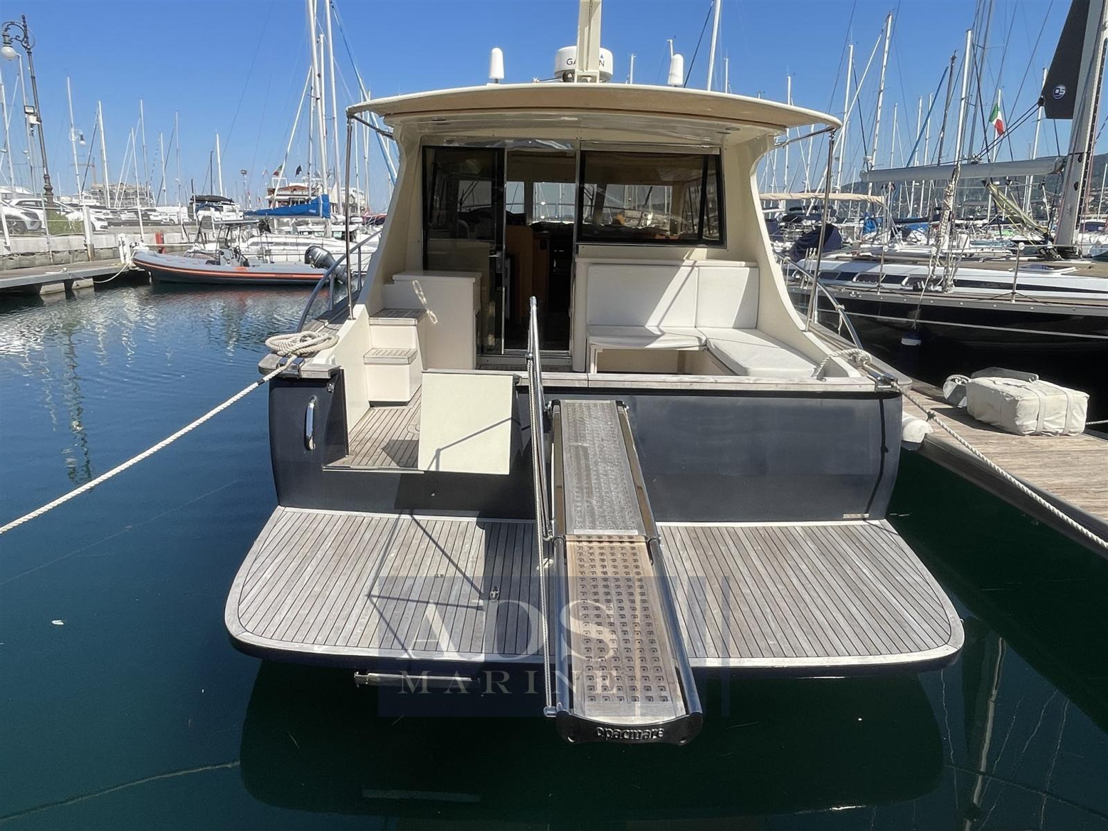 solare 43 lobster