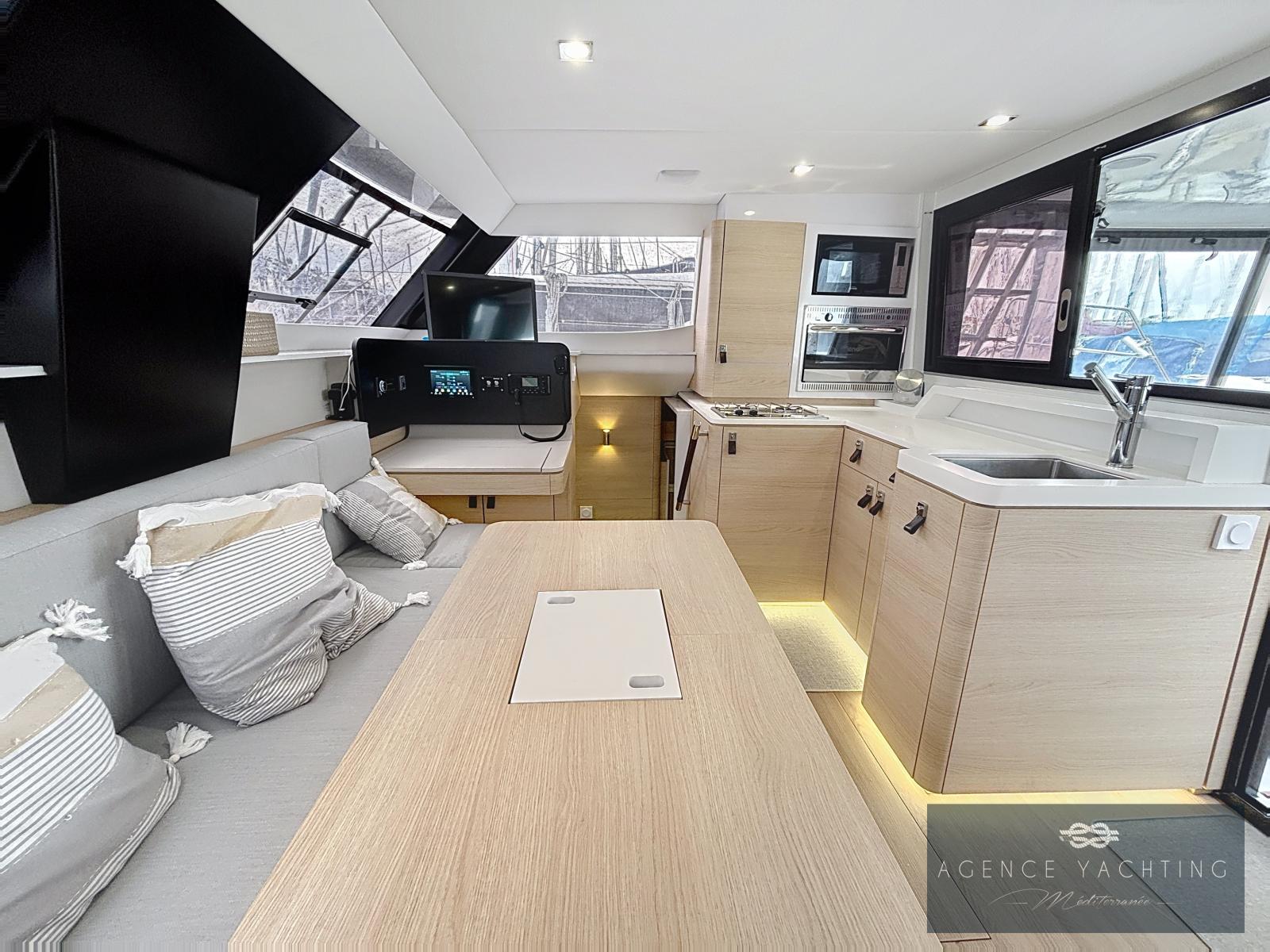 aventura yachts 37