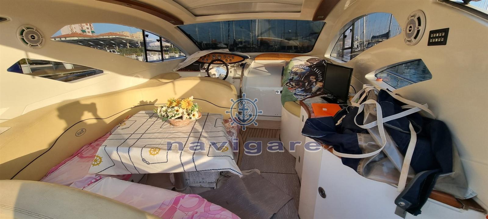 blu martin Sun top 13.90