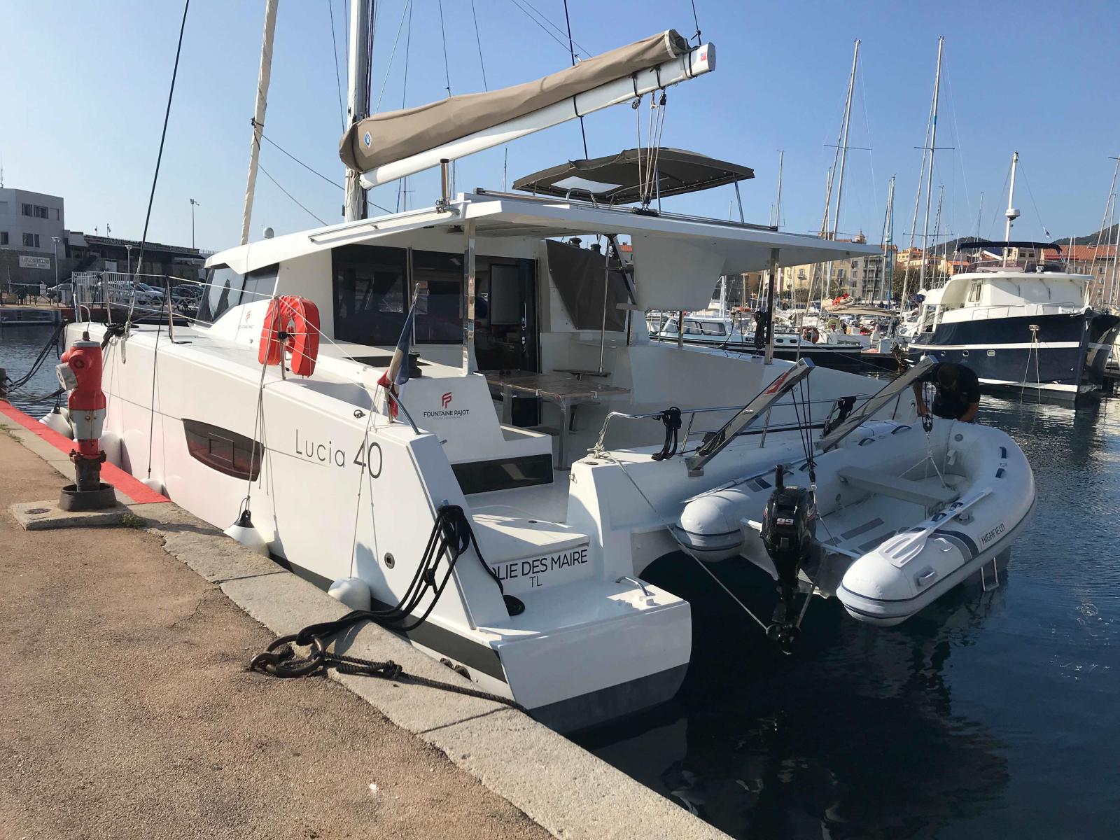 fountaine pajot Lucia 40