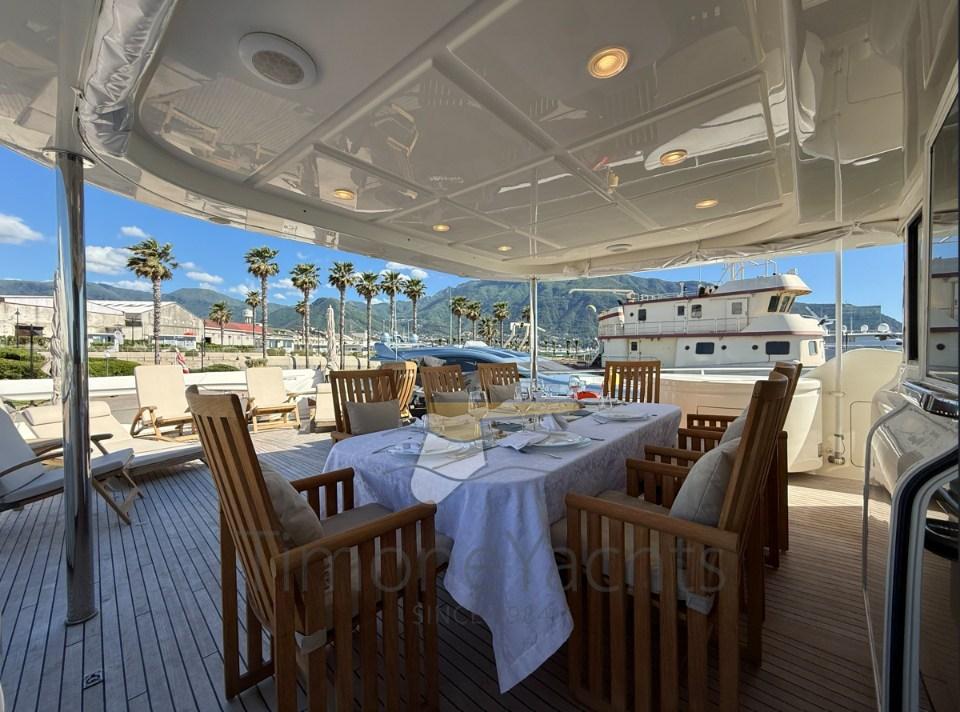custom line Navetta 30